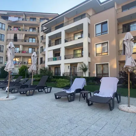 Sea Dreams F14 Apartament *